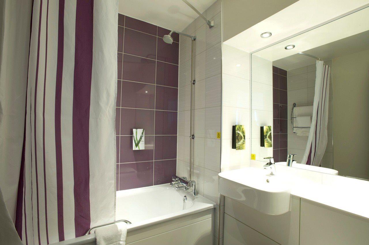 Premier Inn Perth City Centre Exteriör bild